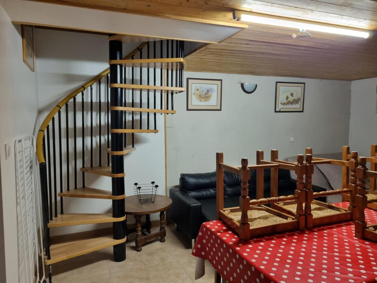 Vila L'Oeil De Carcassonne Caudebronde Exteriér fotografie